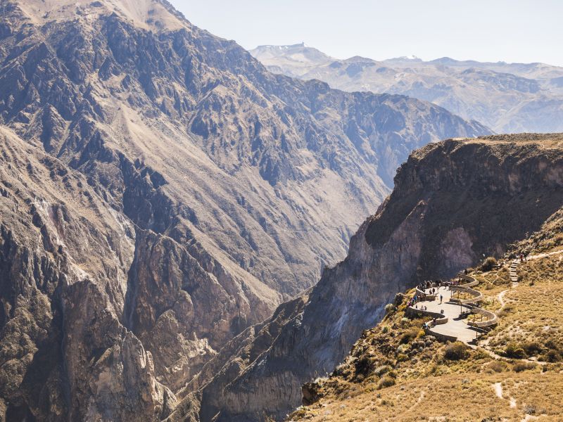 Bus Turístico Ruta del Colca Arequipa ➔ Puno