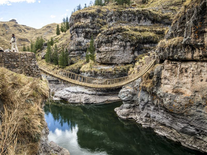 Puente Inca Qeswachaka Tour Full Day Cusco