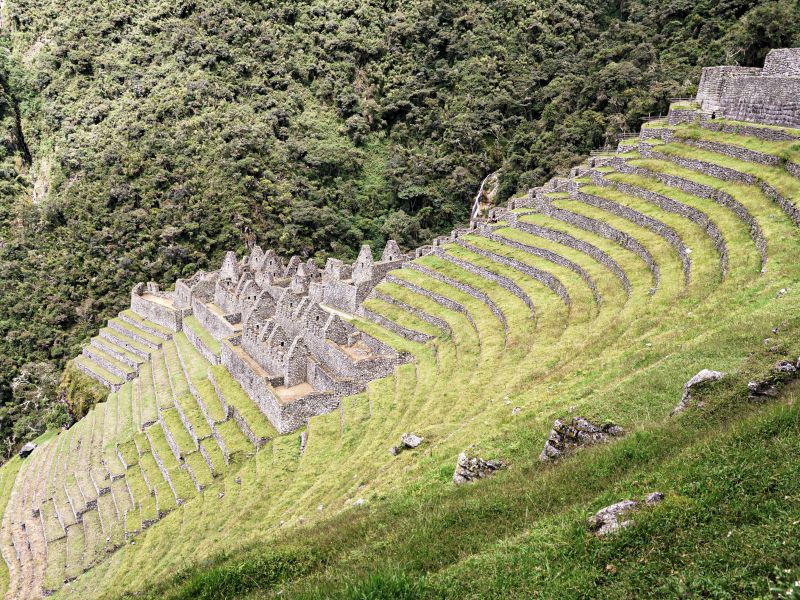 Machu Picchu Lares Trek 5 días y 4 noches + Camino Inca
